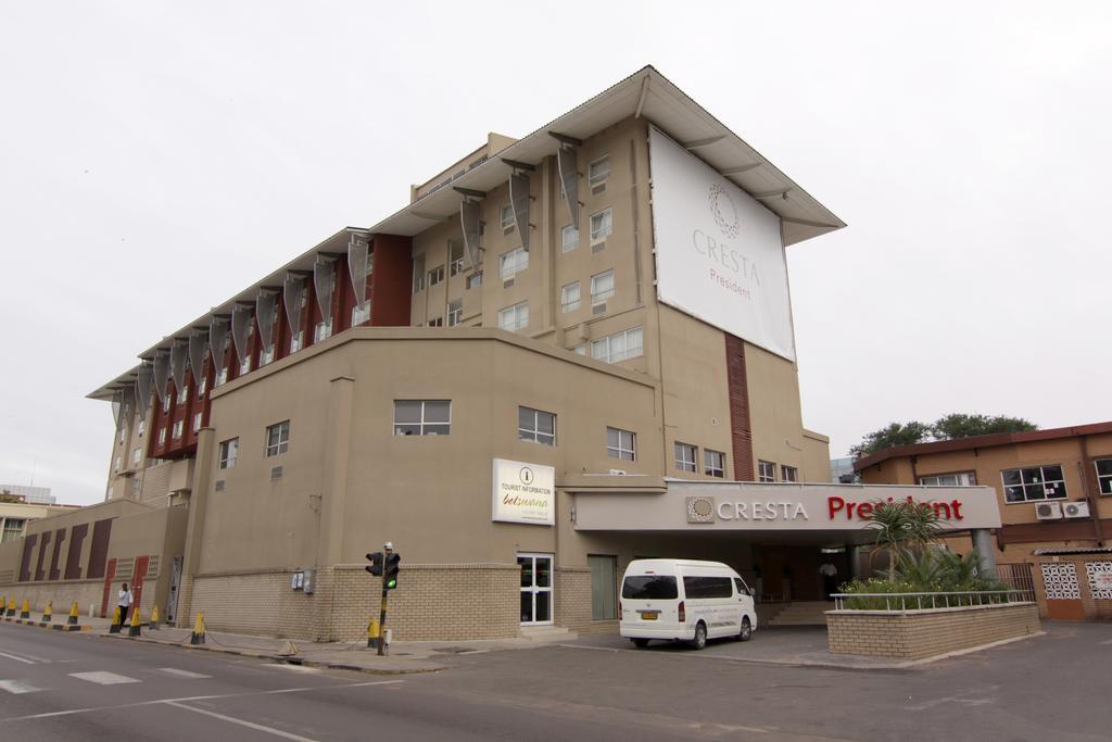 Cresta President Hotel Gaborone Buitenkant foto